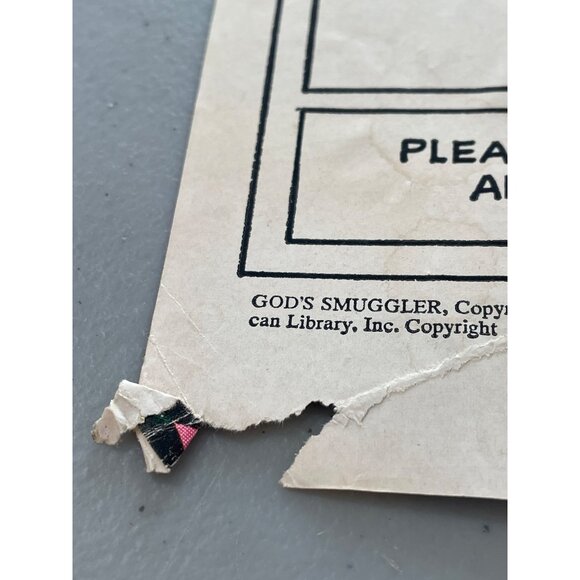 Spire Christian Comics 1972 Christian Comic Book Gods Smuggler Fleming H. Revell - Picture 3 of 6